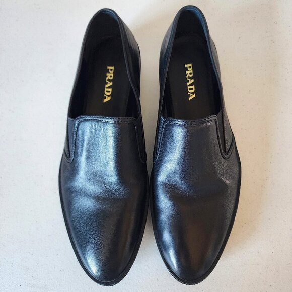 Prada Leather Sneaker "EUC" - Picture 1 of 16